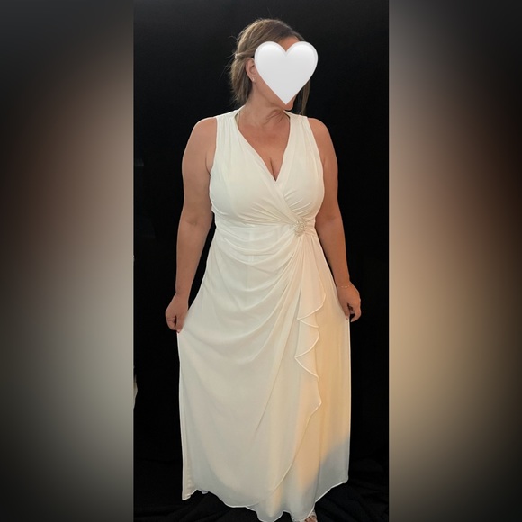 White Formal Dress - Picture 6 of 6